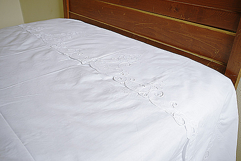 Full Size. Top Sheet. Imperial Embroidered Style 76" x 90"